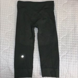 Seamless Lulu lemon pants size 4
